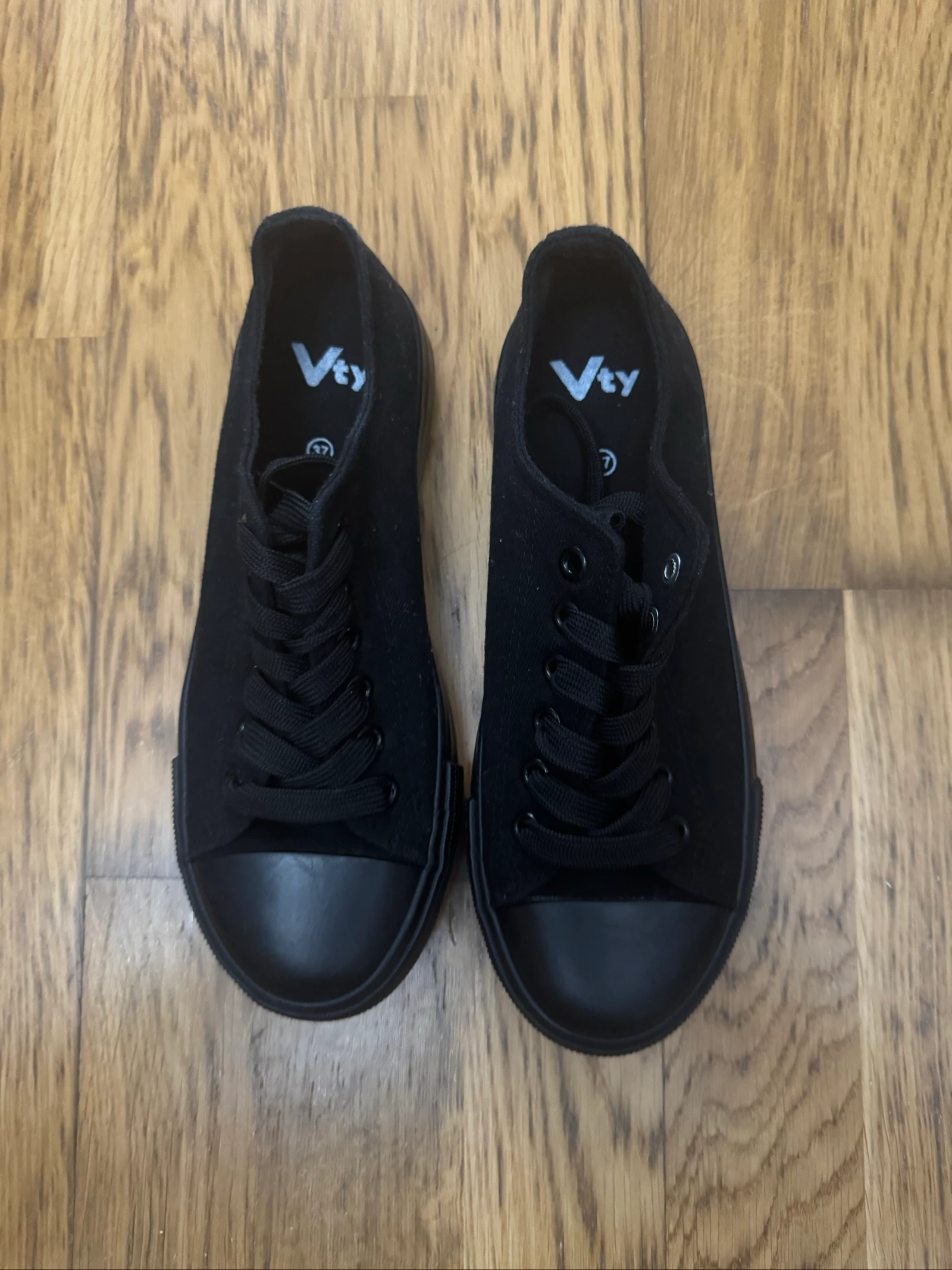 Tênis pretos estilo Converse – photo 3